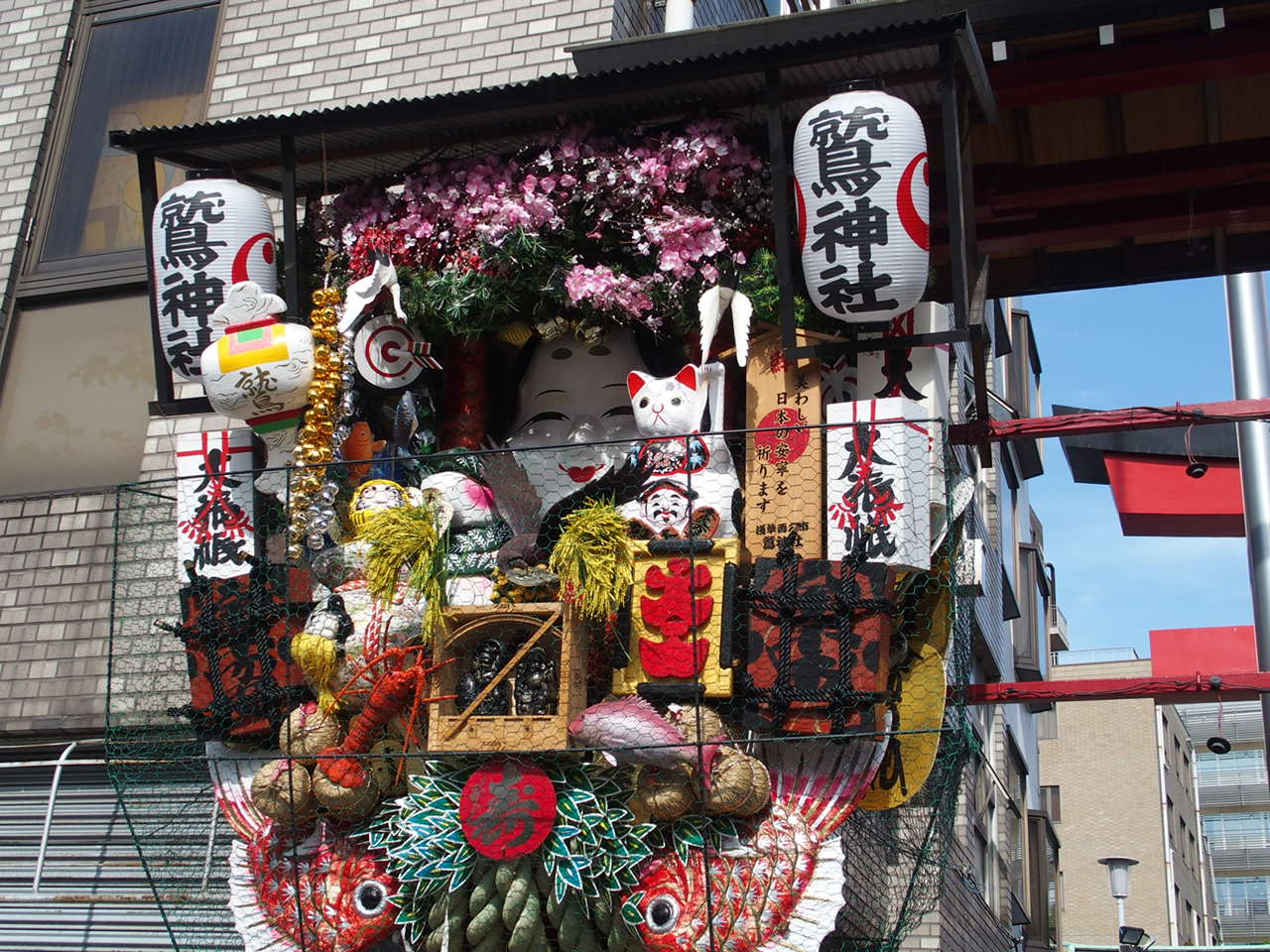 浅草鷲神社にある巨大熊手