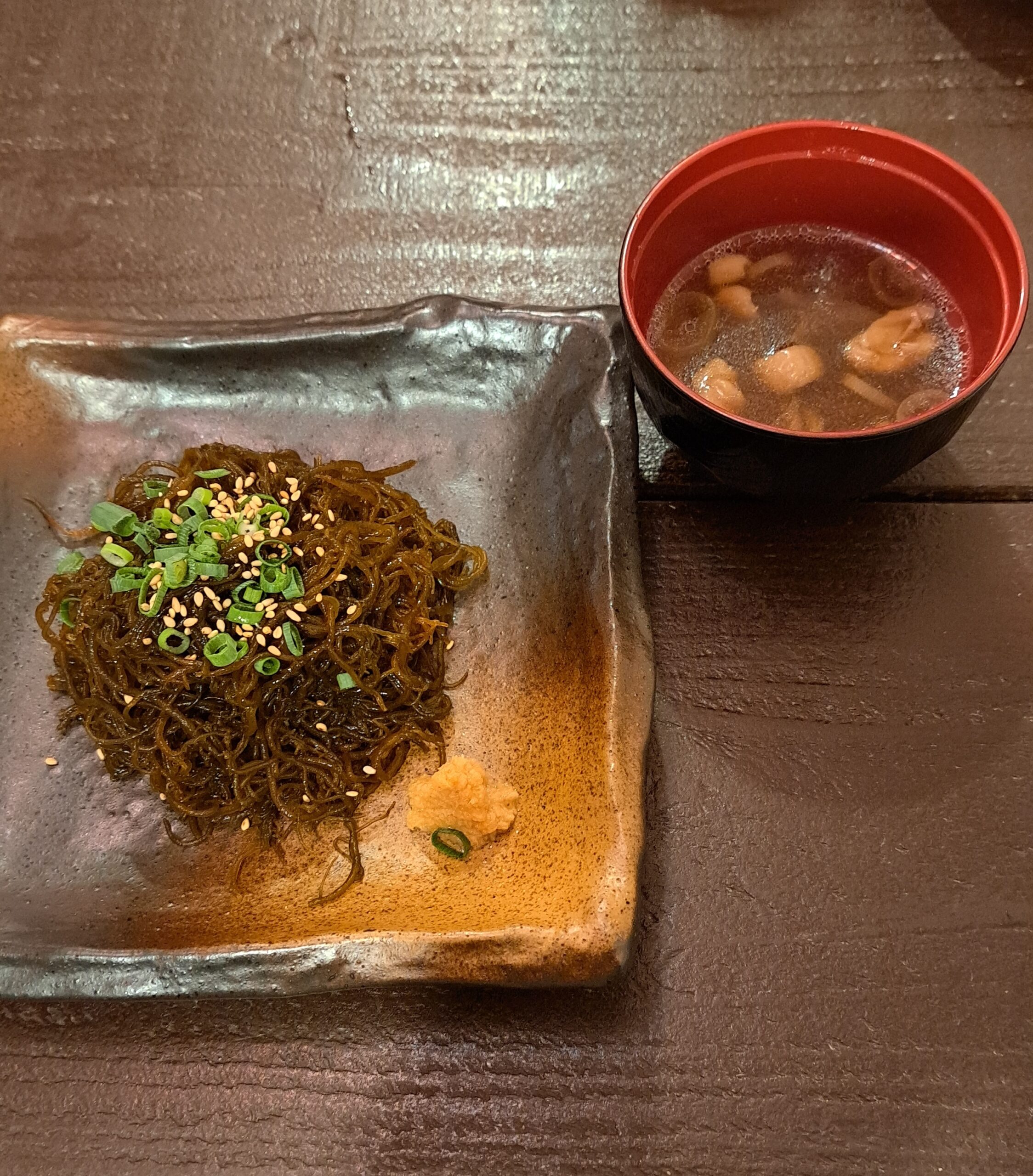 沖縄真栄田村居酒屋にこやのつけもずく